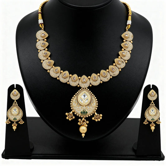 Antique Copper Necklace 0007