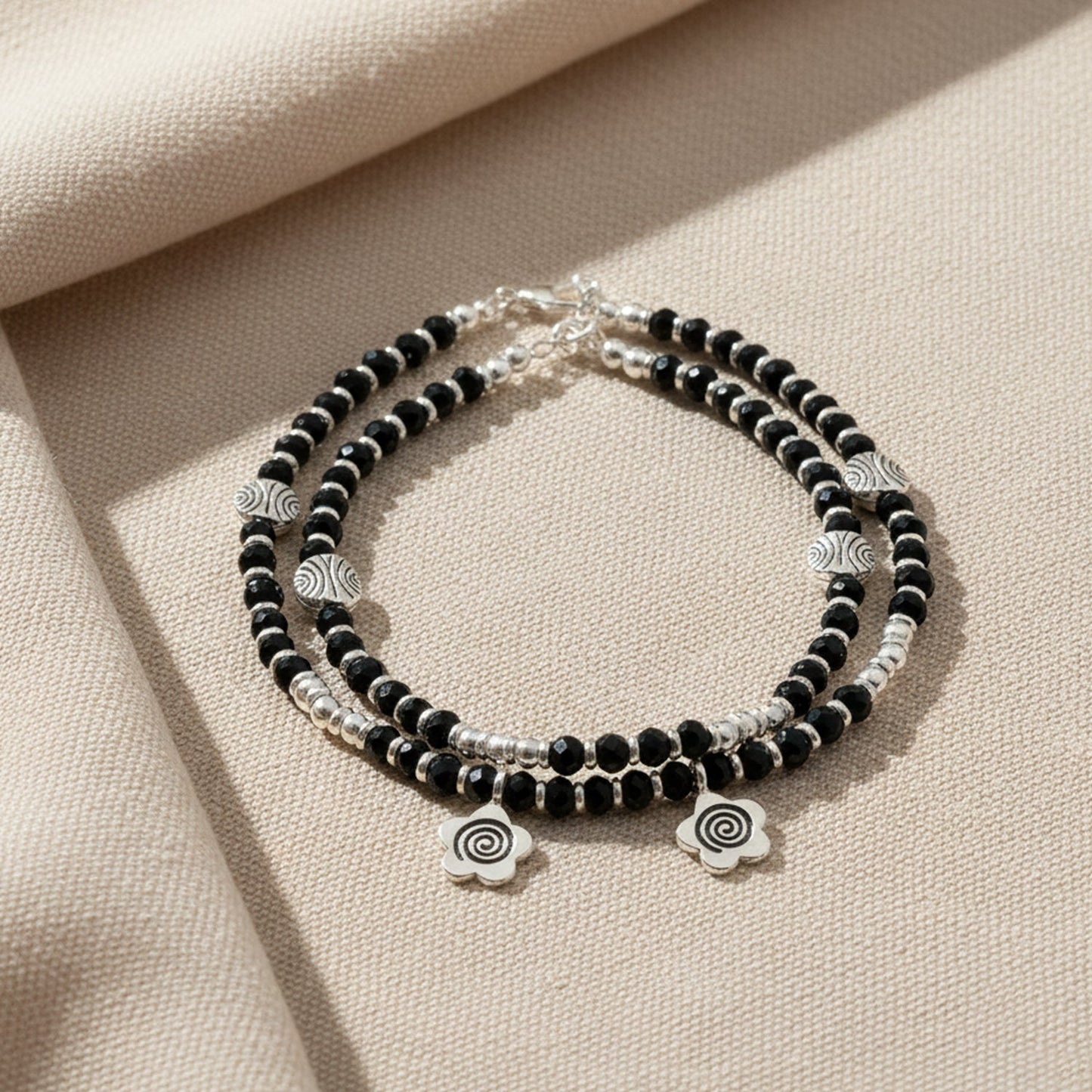 Shyneva Oxidised Silver Anklet for Women (Set of 2) | Traditional Daily Wear Payal | Antique Oxidised Silver-Plated Anklet Pair for Girls & Women