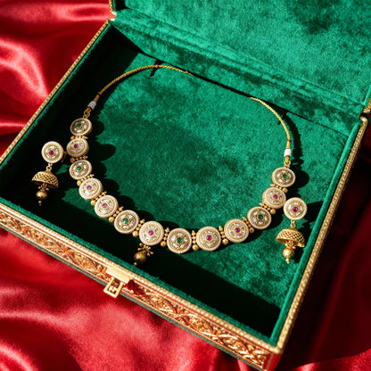 Antique Gold Necklace 0009