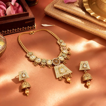 Antique Gold Necklace 00018